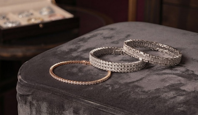 Trois exemples de styles de bracelets tennis