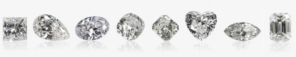 Les formes de diamants fantaisie les plus courantes : princesse, poire, ovale, coussin, radiant, cœur, marquise et émeraude