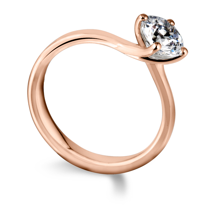 Bague de fiançailles Sublime, solitaire diamant nord-sud en or rose 18k