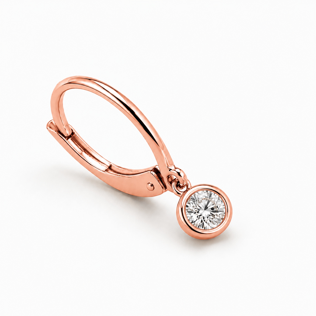 Boucles d'oreilles dormeuses Uniques en diamant serti clos