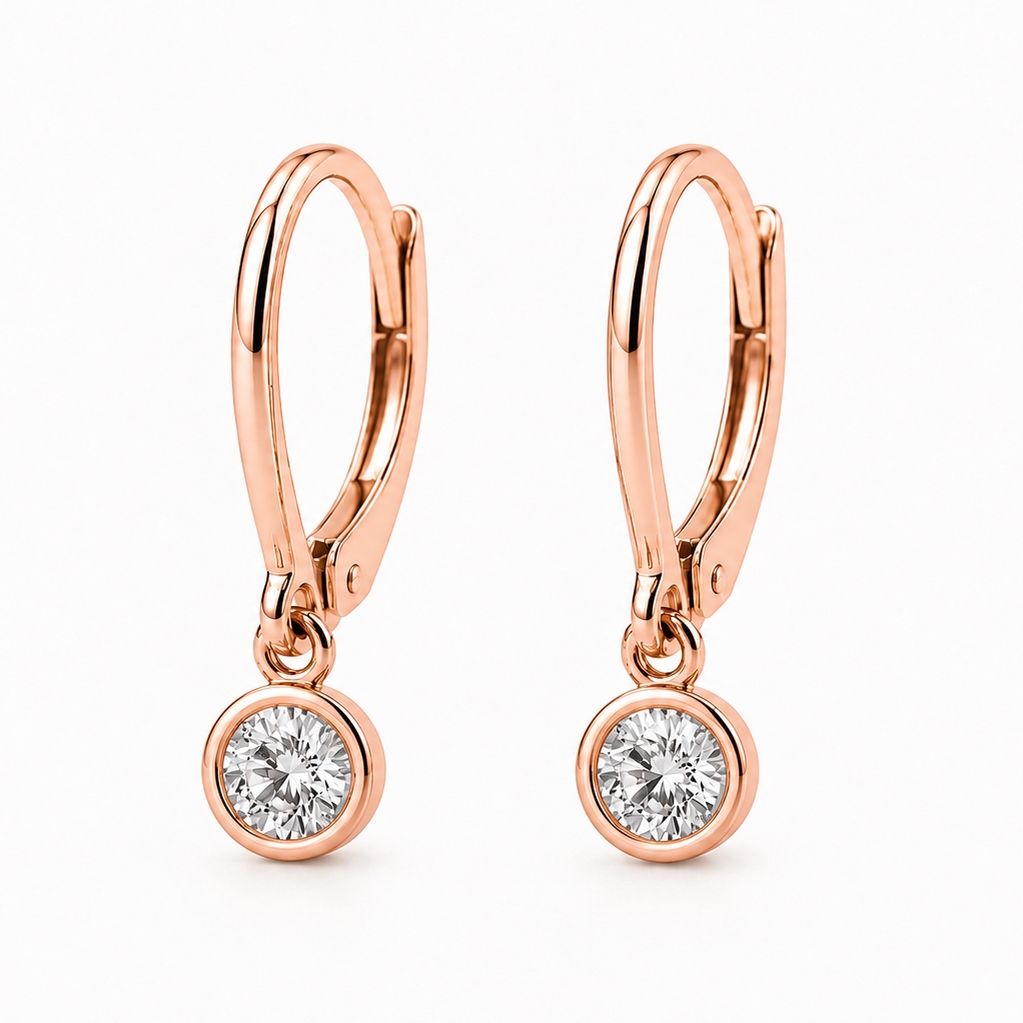 Boucles d’oreilles dormeuses Uniques en diamant serti clos et or rose 18k