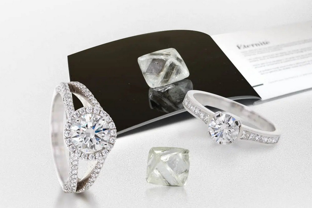 Diamond Passport illustrant la traçabilité d’un diamant avec bagues sur mesure