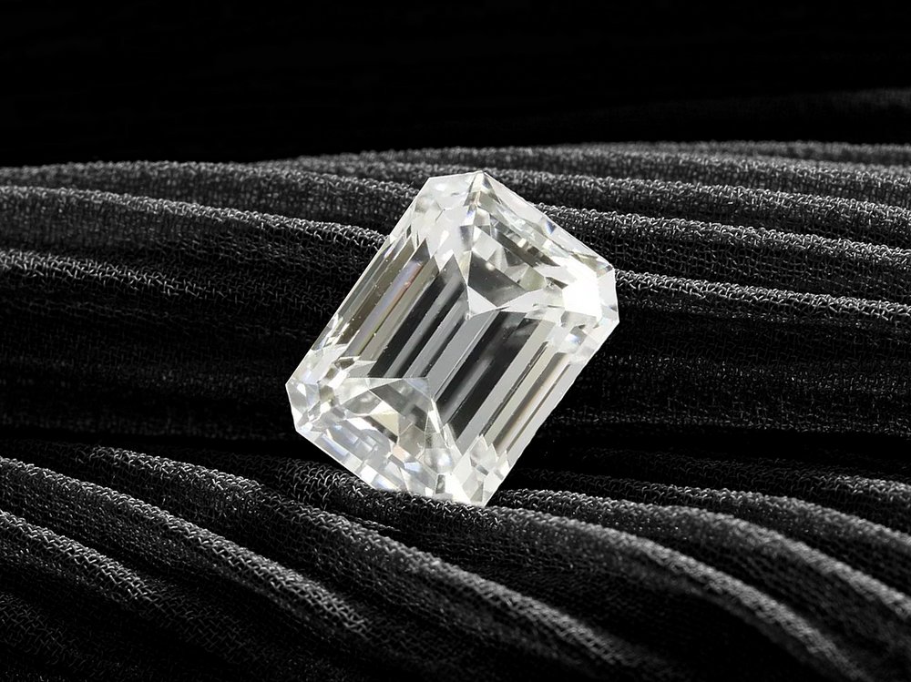 Diamant taille émeraude