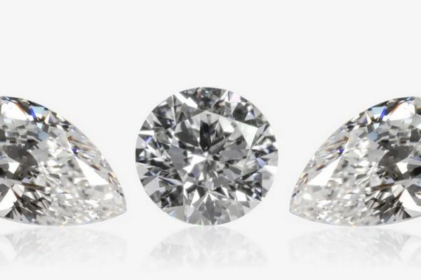 Trois diamants HSI de qualité joaillerie