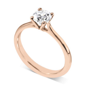 Naturelle : Solitaire diamant en or rose 18k à quatre griffes et cathédrale. Production et livraison en 15 à 7 jours ouvrés.