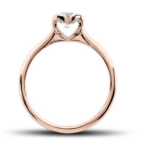 Solitaire diamant en or rose 18k, au chaton formant un cœur. Modèle Romantique.